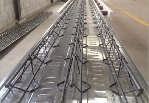 鋼筋桁架樓承板如何在市場中長期發(fā)展？一起聽鋼筋桁架樓承板廠家來聊聊吧。